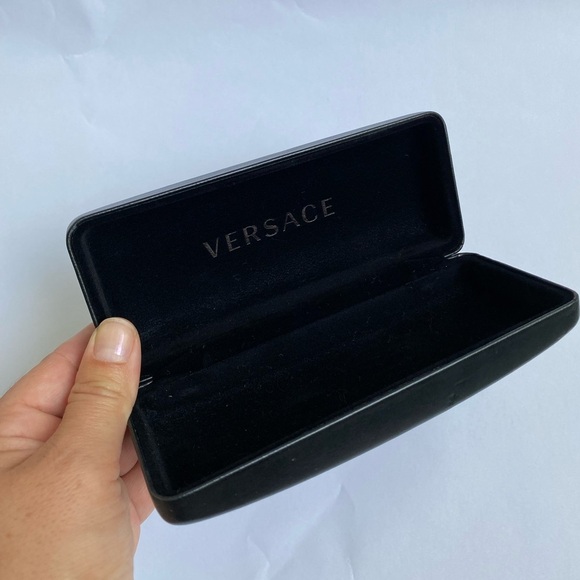 Versace Glass Case - Picture 5 of 6